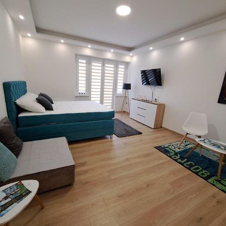 Apartman Andrea SJJ Eksteriør billede