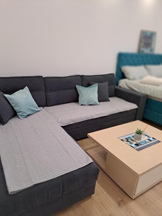 Apartman Andrea SJJ Eksteriør billede