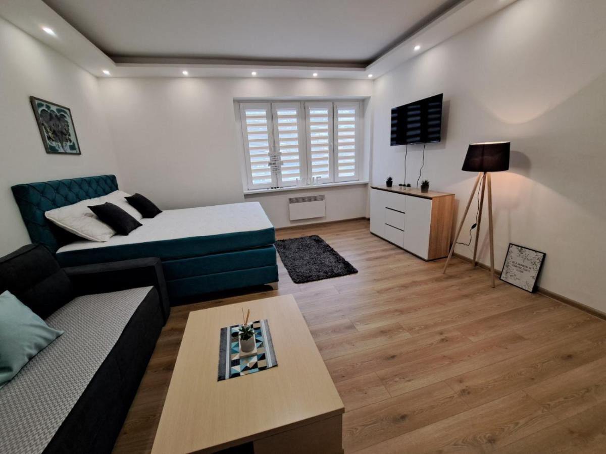 Apartman Andrea SJJ Eksteriør billede