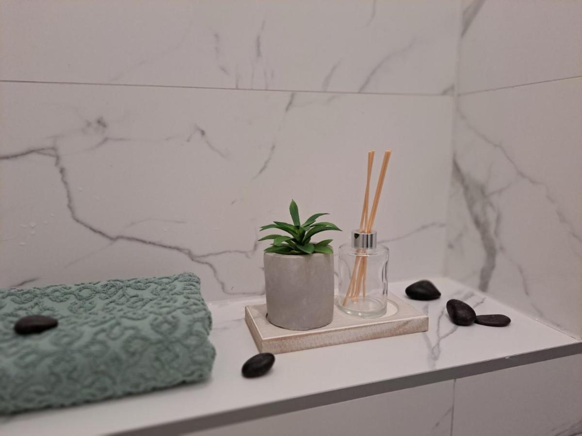 Apartman Andrea SJJ Eksteriør billede