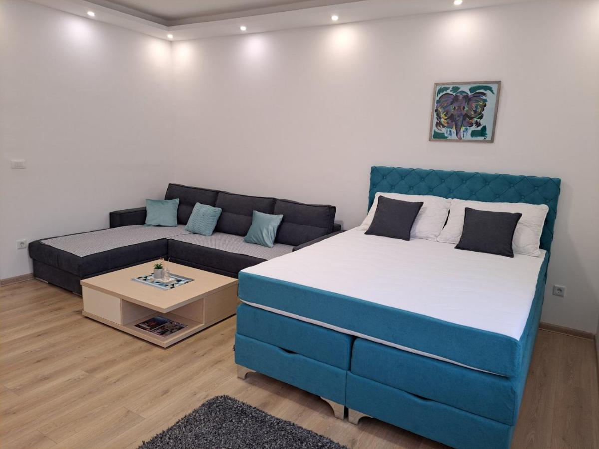 Apartman Andrea SJJ Eksteriør billede