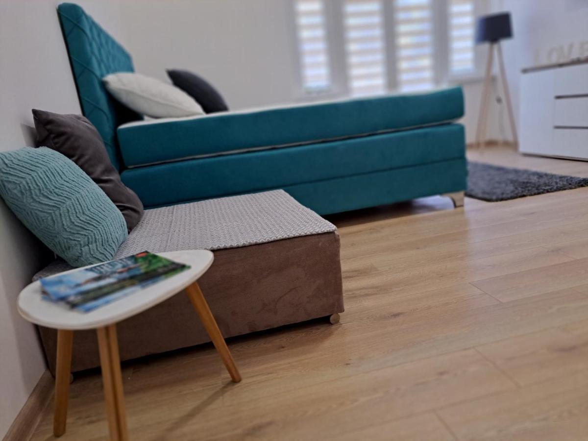 Apartman Andrea SJJ Eksteriør billede