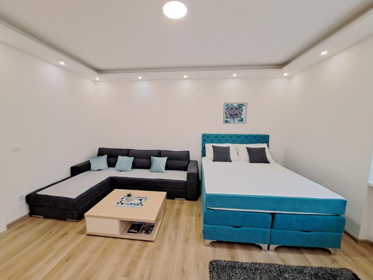 Apartman Andrea SJJ Eksteriør billede