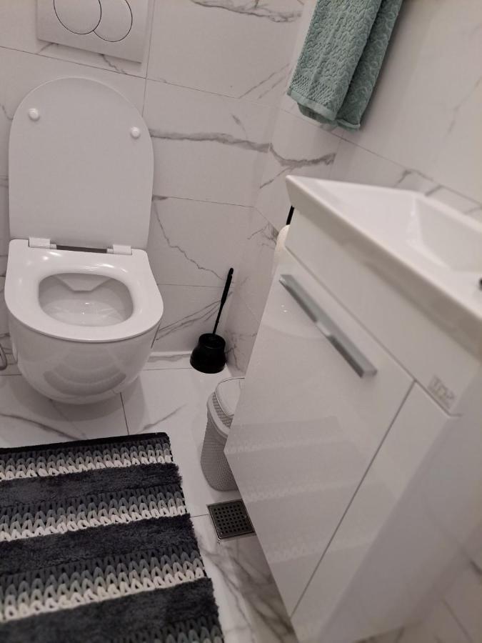 Apartman Andrea SJJ Eksteriør billede