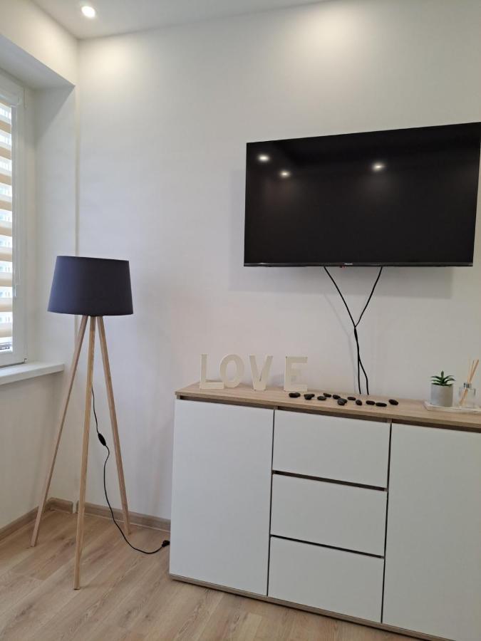 Apartman Andrea SJJ Eksteriør billede
