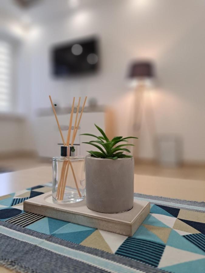 Apartman Andrea SJJ Eksteriør billede