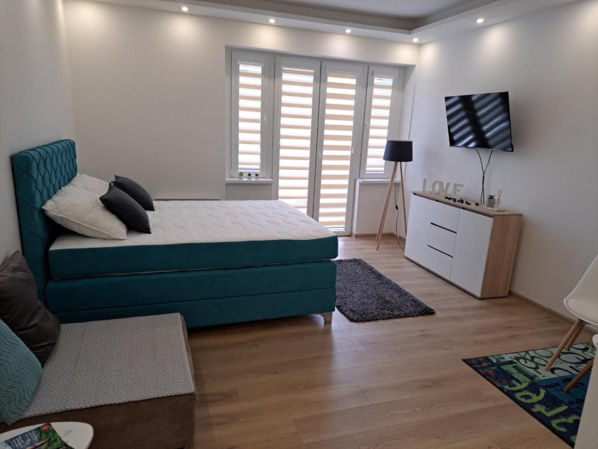 Apartman Andrea SJJ Eksteriør billede